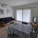 Departamento Canada Village